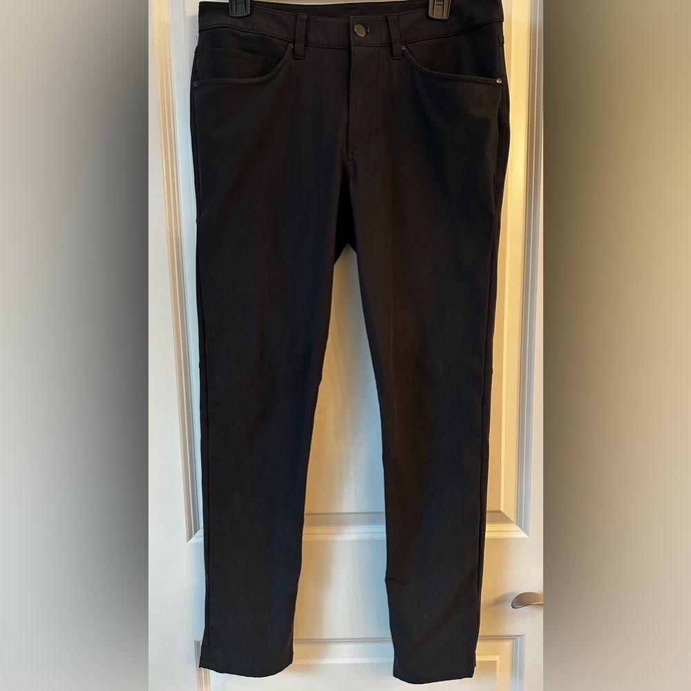 Lululemon Men’s ABC Slim-Fit 5 Pocket 32L *Warpstreme